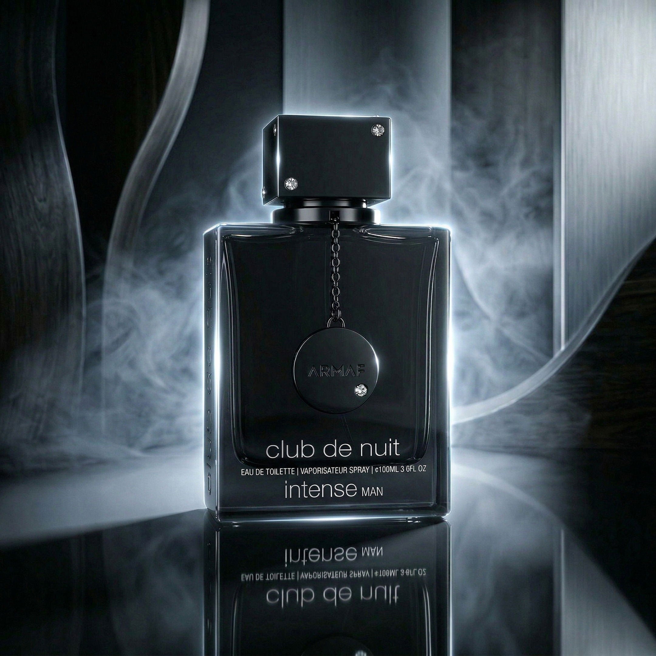 Club de Nuit Intense Man Eau de Toilette 3.6oz – Iconic Fresh & Smoky Men’s Fragrance